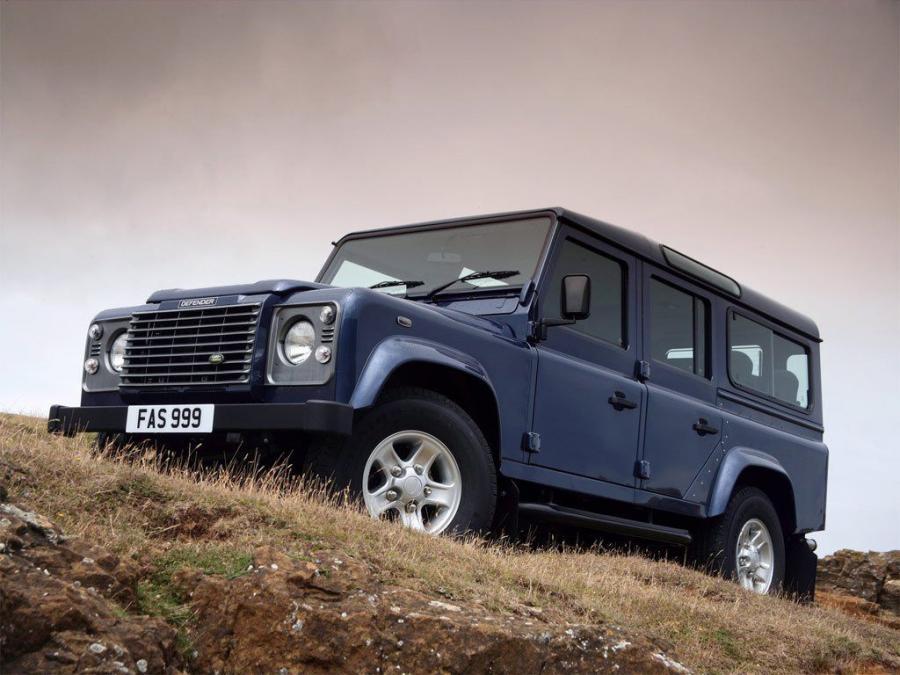  Land Rover Defender 110 Station Wagon 1990 года  (UK) (фото 5 из 6)